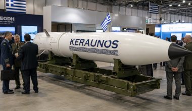 Η ειρωνική τουρκική ανάρτηση για το… ελληνικό διηπειρωτικό βλήμα «Κεραυνός»