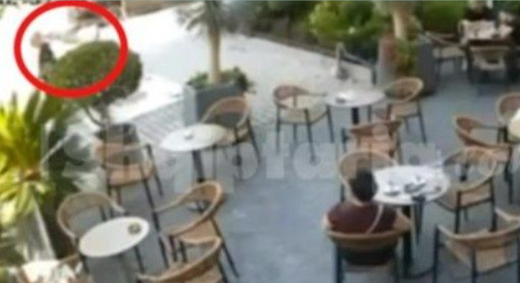 Τύχη «βουνό» για 52χρονο Αλβανό στο Ελμπασάν: Γλύτωσε επειδή το όπλο συμπατριώτη του… κόλλησε (βίντεο)