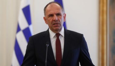 Τηλεφωνική επικοινωνία του Γ.Γεραπετρίτη με τον Ουκρανό ομόλογό του – Τι συζήτησαν οι δύο ΥΠΕΞ