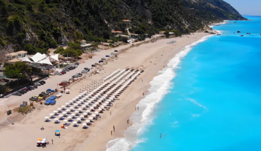 Λευκάδα: Οι παραλίες που μοιάζουν βγαλμένες από καρτ ποστάλ