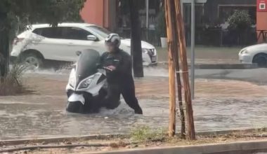 Έντονη βροχόπτωση και χαλάζι στα Ιωάννινα: Απροσπέραστοι οι δρόμοι εξαιτίας της νεροποντής (βίντεο)