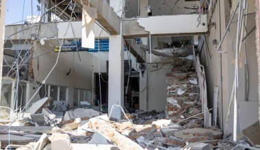 Νέα ισχυρή σεισμική δόνηση 5,9 Ρίχτερ στην Ινδονησία