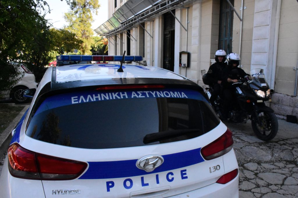 Αναστάτωση στο Ηράκλειο Κρήτης: Πέντε αλλοδαποί ενεπλάκησαν σε καυγά – Χειροπέδες σε Σύριο και Παλαιστίνιο