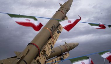 Το Ιράν εκτόξευσε δύο βαλλιστικούς πυραύλους κατά των ΗΑΕ – Τεστ ετοιμότητας για το αντιπυραυλικό σύστημα THAAD