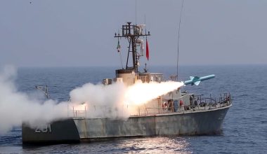 Απάντηση Ιράν σε Τραμπ για Ορμούζ από τους Φρουρούς της Επανάστασης: «Υπό τον έλεγχό μας τα Στενά»