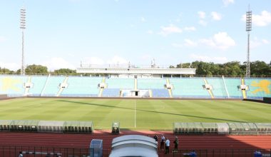 Επεισόδια πριν την αναμέτρηση Λέφσκι – ΑΕΚ στη Σόφια: Συγκρούσεις οπαδών με την αστυνομία