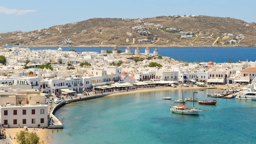 Ακίνητα από 1.000 ευρώ σε Μύκονο μέχρι και Νέο Κόσμο: Οι ηλεκτρονικοί πλειστηριασμοί της ΑΑΔΕ για το φθινόπωρο