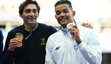Καραλής και Ντουπλάντις: Μήπως ο Εμμανουήλ θα πρέπει να γίνει πιο «σκληρός»; – Το «τουπέ» του Σουηδού δεν δείχνει φιλία