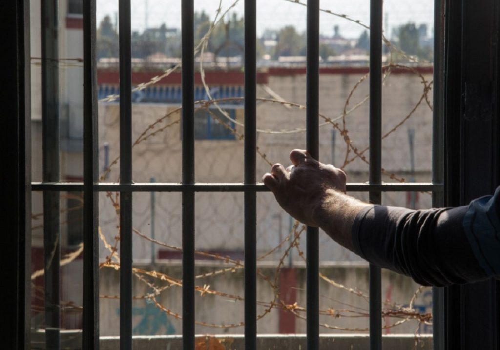 Κοζάνη: Συνελήφθη δραπέτης των αγροτικών φυλακών Κασσάνδρας – Χειροπέδες και σε 44χρονη συνεργό