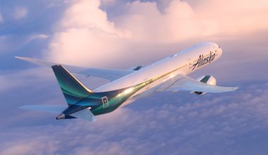 Σιάτλ – Αθήνα σε…  12,5 ώρες: Η Alaska Airlines ξεκινά τη μεγαλύτερη πτήση στην ιστορία της με Boeing 787