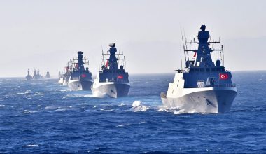Ynet: Αυξάνεται η παρουσία του τουρκικού Nαυτικού στην Ανατολική Μεσόγειο