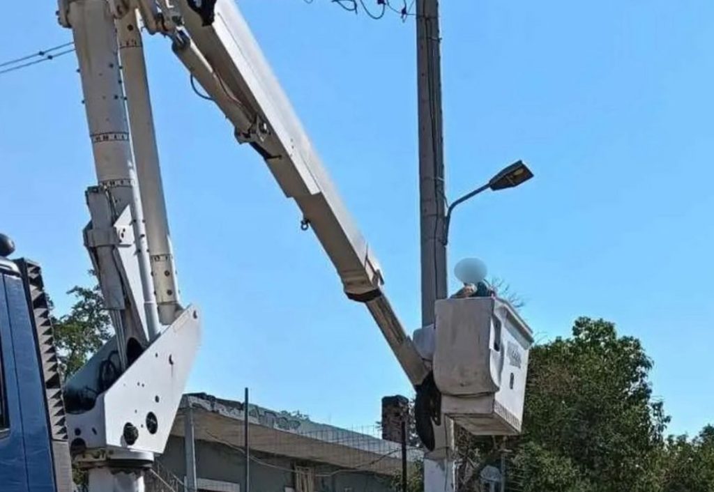 Ασπρόπυργος: 16 συλλήψεις για ρευματοκλοπές – Ξηλώθηκαν 2.380 μέτρα καλωδίων