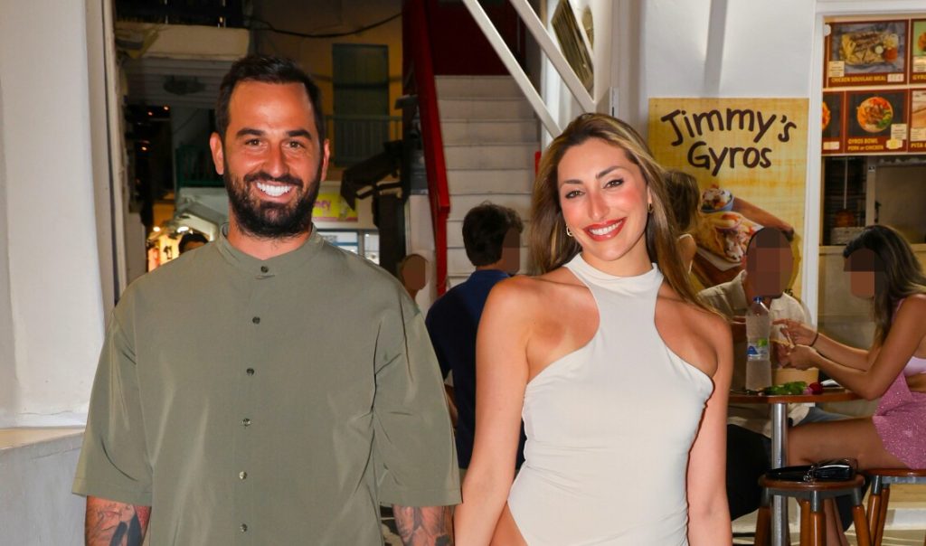 Α.Σοϊλέδης – Μ.Κυπαρίσση: Η εντυπωσιακή πρόταση γάμου που έκανε στην σύντροφό του στην Λήμνο (βίντεο)