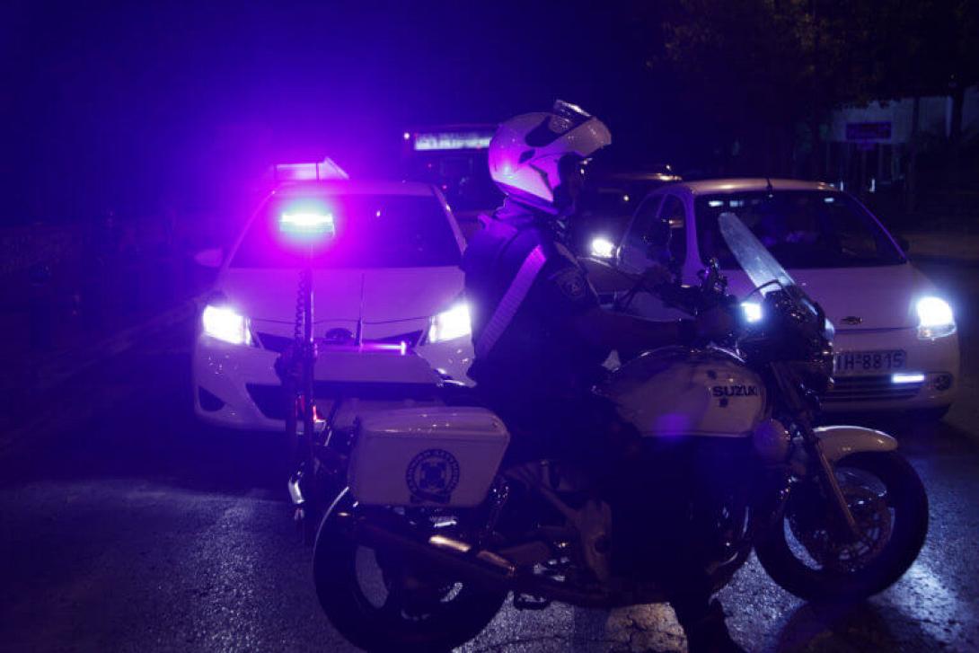 Αναστάτωση στη Ραφήνα: Χειροβομβίδα του Β’ ΠΠ εντοπίστηκε σε πεζοδρόμιο