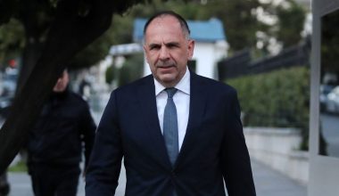 Τηλεφωνική επικοινωνία Γ.Γεραπετρίτη με τον Αιγύπτιο ομόλογό του