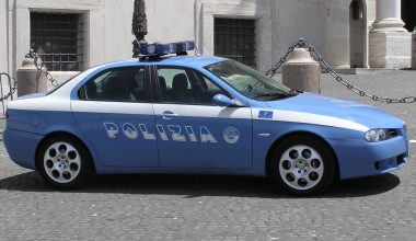 Ιταλία: Σοκ στην Καζέρτα – Ουκρανός σκότωσε στο ξύλο  άστεγο