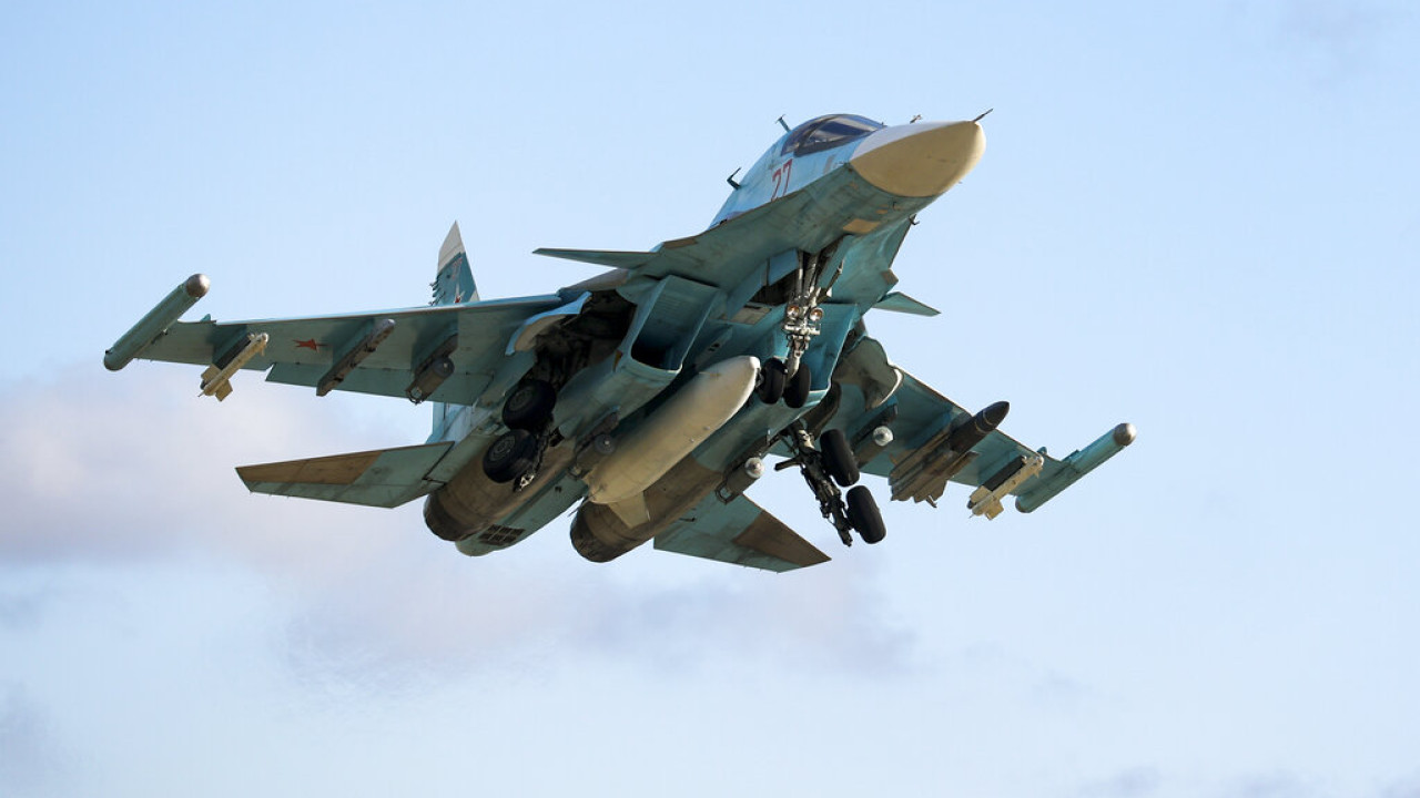 Τα ρωσικά Su-34 κατεδαφίζουν γεμάτα με Ουκρανούς στρατιώτες κέντρα ελέγχου σε Ντονέτσκ και Χάρκοβο (βίντεο)