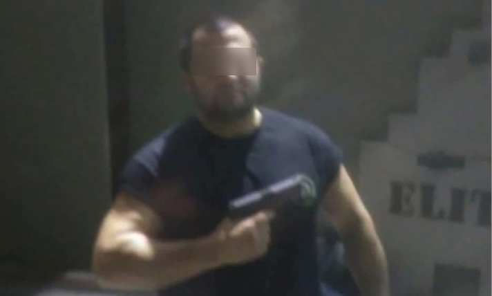 Νέα Σμύρνη: Την ακινητοποίησε με κλωτσιές και την πυροβόλισε στο κεφάλι – Τι έδειξε η ιατροδικαστική (upd)