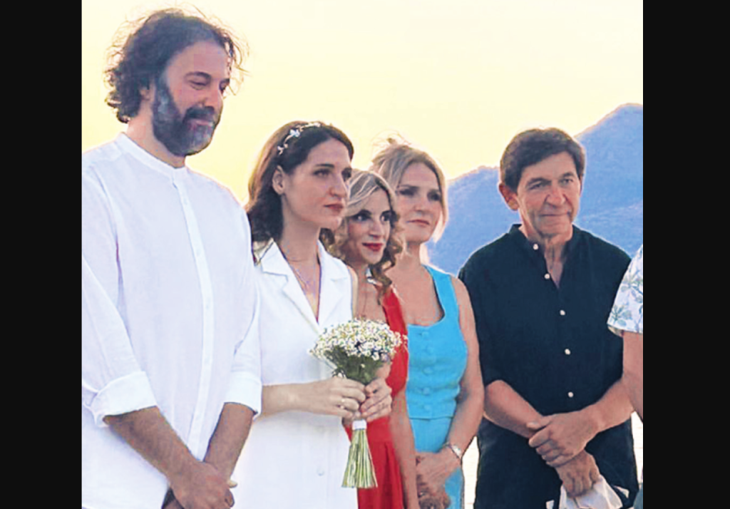 Η Όλγα Σκιαδαρέση παντρεύτηκε με συνεργάτη της – Η ανάρτηση του Γεράσιμου Σκιαδαρέση για την κόρη του