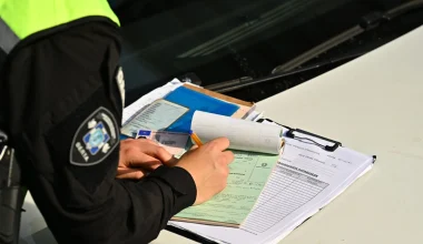 Mε «σπασμένα φρένα» ο 46χρονος που συνελήφθη στη Θεσσαλονίκη: Οδηγούσε με 146 χλμ α./ω. σε δρόμο με όριο τα 50 χλμ.