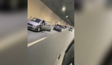 Εντοπίστηκε ο 21χρονος που οδηγούσε με ανοιχτές πόρτες και δυνατή μουσική στην Αθηνών-Κορίνθου