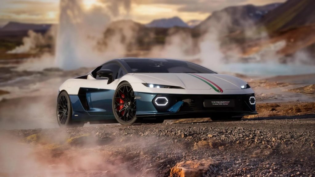 Lamborghini: Ανασταίνει το Tricolore έπειτα από 15 χρόνια