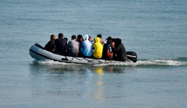 Πάνω από 240  αλλοδαποί από Λιβύη μεταφέρθηκαν στην Κρήτη με πλωτά του ΛΣ