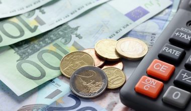 Εφορία: Οι τέσσερις φορολογικές εκκρεμότητες που πρέπει να κλείσουν έως το τέλος του 2026