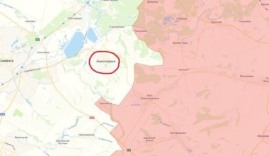 Ρωσικές δυνάμεις εξαπολύουν έφοδο στη Μικολάιφκα βόρεια του Σλοβιάνσκ