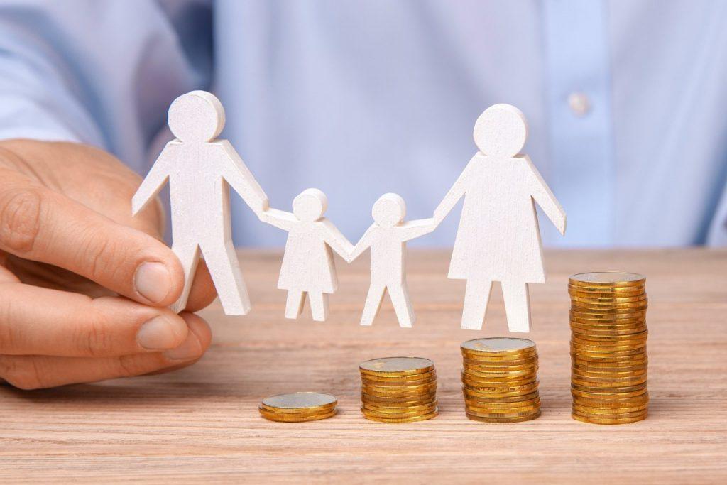 Μείωση 41,8% στους δικαιούχους επιδόματος παιδιού από το 2019
