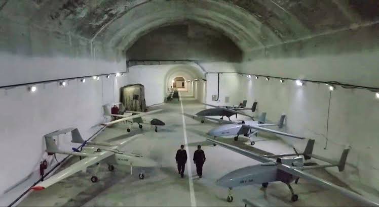 Σπάνιες εικόνες από υπόγεια εγκατάσταση drones του Ιράν (βίντεο)