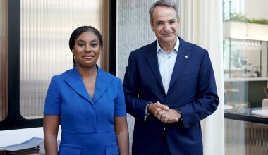 Συνάντηση του Κυριάκου Μητσοτάκη με την Αρχηγό της αξιωματικής αντιπολίτευσης της Βρετανίας