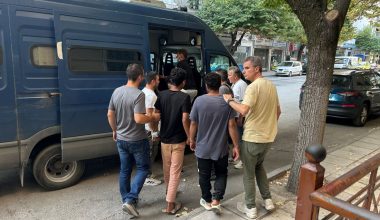 Προφυλακιστέοι και με «τσουχτερά» πρόστιμα οι 23 λαθρομετανάστες που ξεσήκωσαν τη δομή Σιντικής με τους καυγάδες