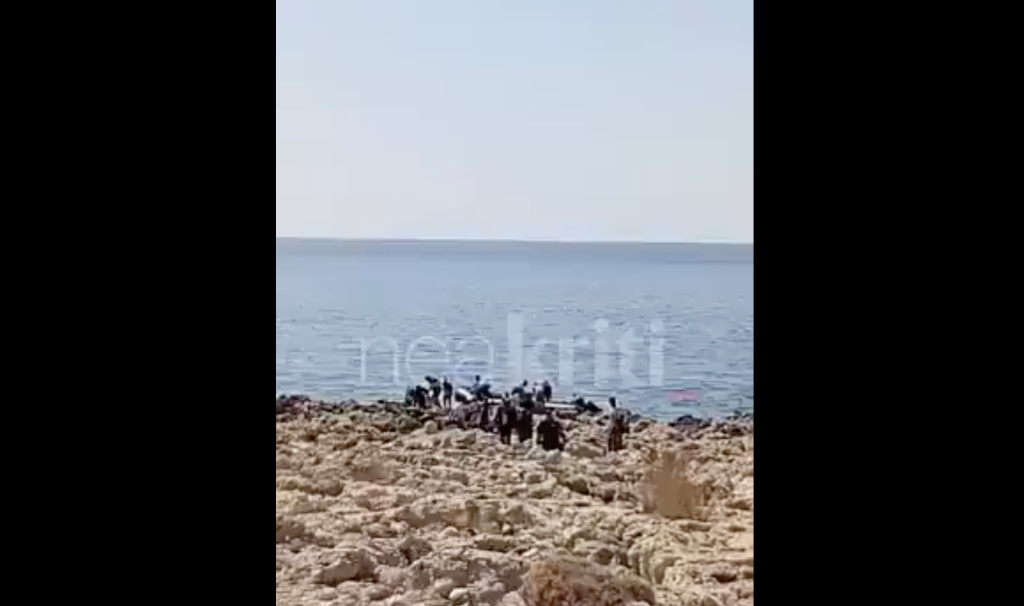 Βίντεο: Σχεδόν 300 αφίξεις παράνομων μεταναστών στην Κρήτη μέσα σε λίγες ώρες 