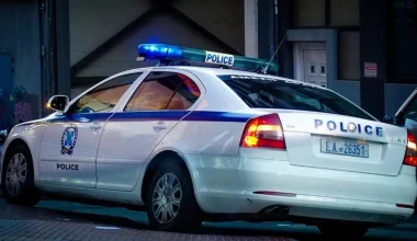 «Τσεκουράτο» πρόστιμο σε 30χρονο δικυκλιστή για 18 παραβάσεις και απείθεια σε αστυνομικούς