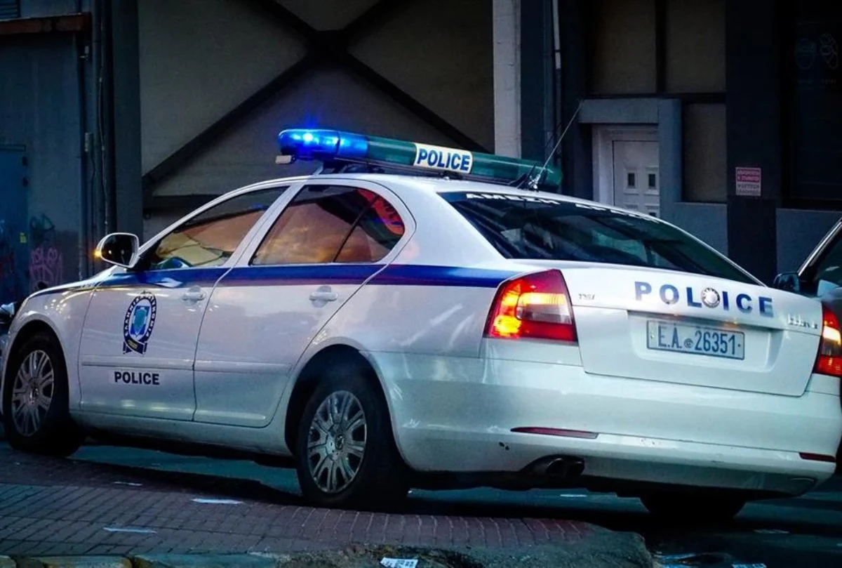 «Τσεκουράτο» πρόστιμο σε 30χρονο δικυκλιστή για 18 παραβάσεις και απείθεια σε αστυνομικούς
