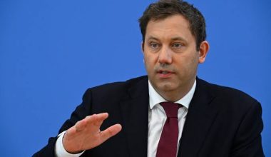 Γερμανός ΥΠΟΙΚ στον Ν.Τραμπ: «Τερματίστε τον πόλεμο με το Ιράν»
