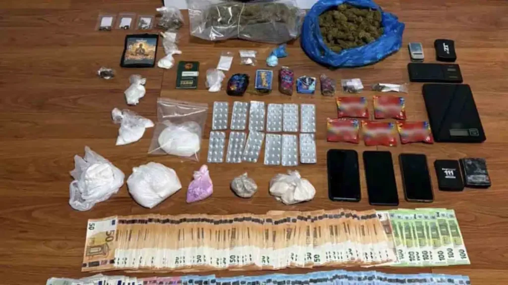 Οι διάλογοι τραγουδίστριας με τον εγκέφαλο κυκλώματος ναρκωτικών – «Φτιάξε ένα καλό, γιατί το χθεσινό ήταν πικρό»