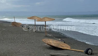 Σφοδρή κακοκαιρία στην Κύπρο: Κεραυνός χτύπησε 45χρονο