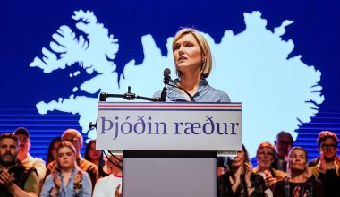 Ισλανδία μετά το «Οχι» στο δημοψήφισμα για την Ε΅Ε: «Νίκη της Δημοκρατίας», λέει η πρωθυπουργός