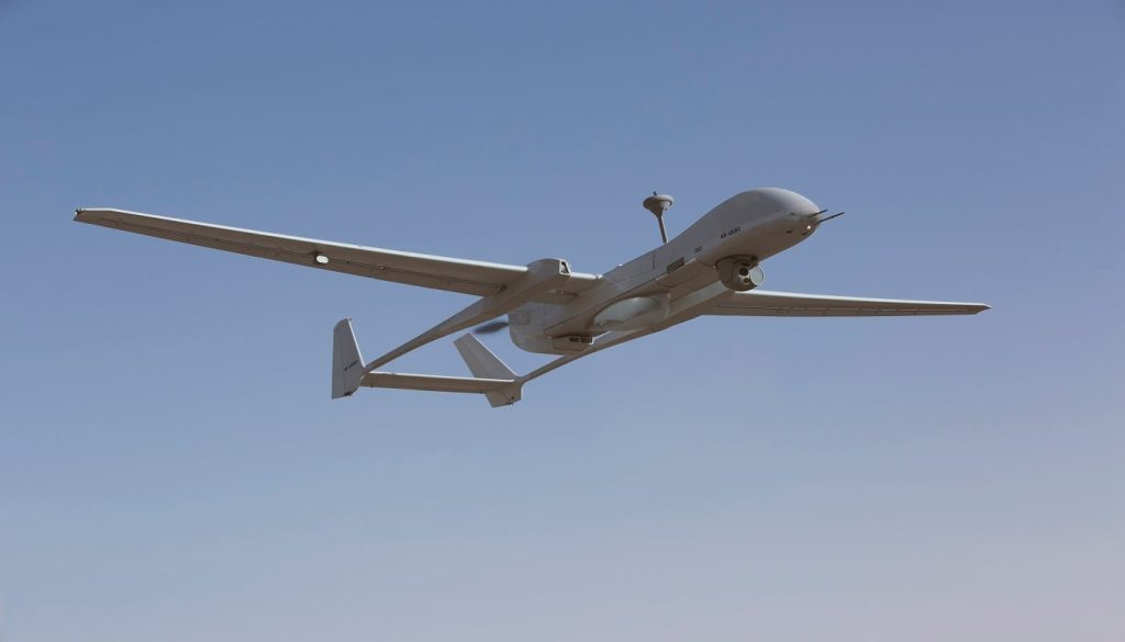 Βραδινή πτήση UAV Heron στο Αιγαίο