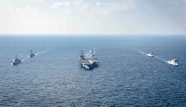 ΗΠΑ, Ιαπωνία και Νότια Κορέα προχωρούν σε μεγάλη στρατιωτική άσκηση κοντά στο Τζετζού