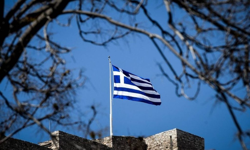 Ντροπιαστική εμφάνιση από στρατιωτικό άγημα στην Ακρόπολη: Σαν διαλυμένη διαδήλωση (βίντεο)