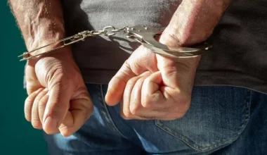 Αθήνα: Συνελήφθη 41χρονος αλλοδαπός μοτοσικλετιστής μετά από καταδίωξη – Παραβίασε 7 κόκκινα και 9 μονόδρομους