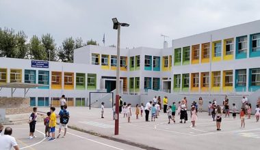 50.000 τα κενά των εκπαιδευτικών και μόνο 30.000 αναπληρωτές πριν το πρώτο κουδούνι!