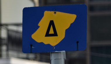 Επιστρέφει ο Δακτύλιος στο κέντρο της Αθήνας: Πότε ξεκινάει και ποια αυτοκίνητα θα κυκλοφορούν ελεύθερα