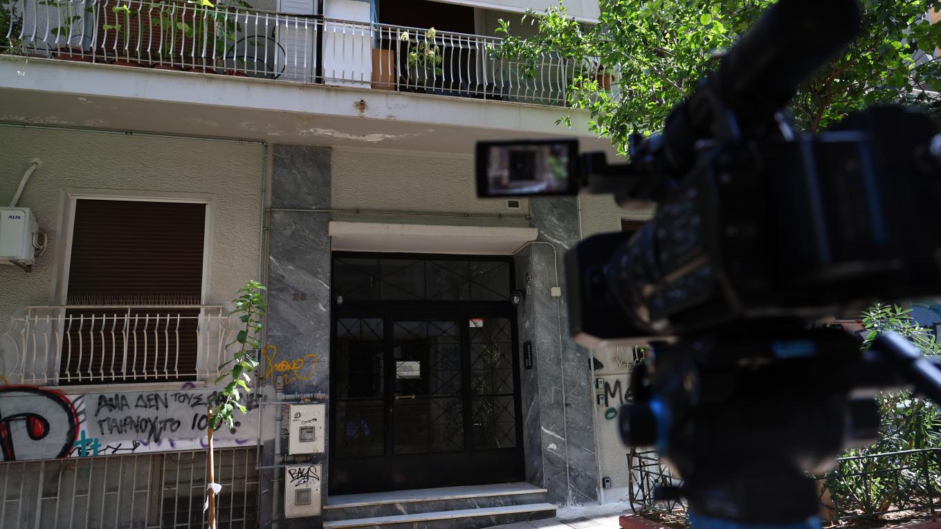 Φόνος μωρού στην Κυψέλη: Με 10 μαχαιριές στη ράχη το βρέφος που βρέθηκε μέσα στο δοχείο!