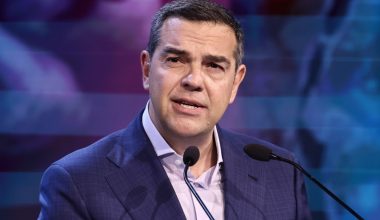 Α.Τσίπρας για Κ.Μητσοτάκη: «Είδαμε τι έπαθε αυτός που ευχήθηκε στον Γ.Κωνσταντέλια»