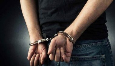 Σαντορίνη: Συνελήφθη 34χρονος αλλοδαπός για τέσσερις διαρρήξεις – Πάνω από 28.500 ευρώ η λεία