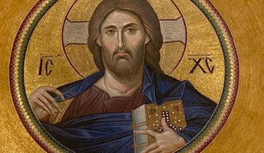 Γιατί στις εικόνες του Χριστού τα δάχτυλα του δεξιού χεριού σχηματίζουν συγκεκριμένη θέση;